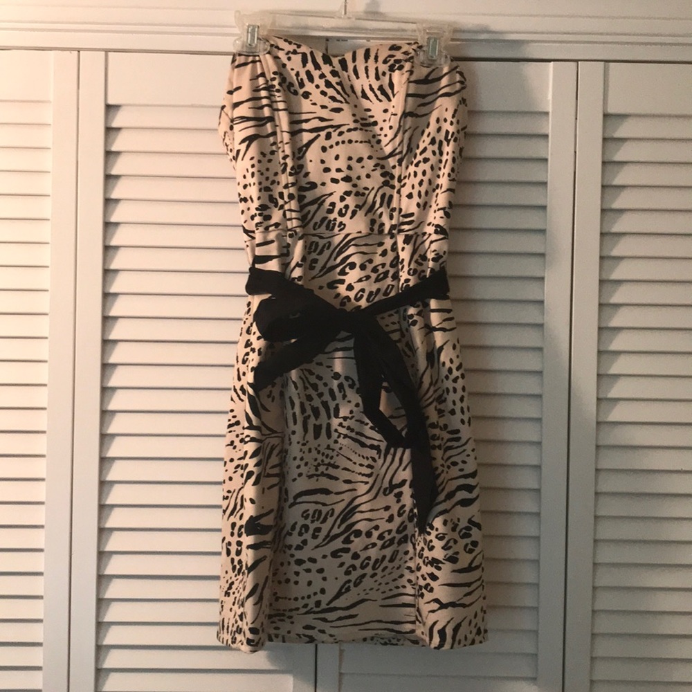 Strapless dress